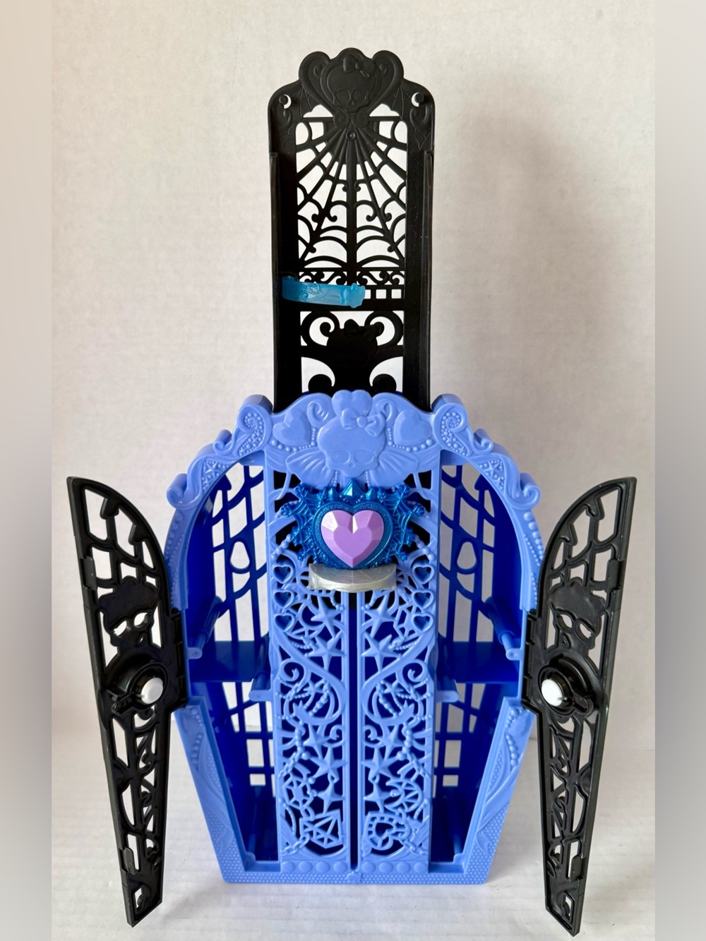 Monster High Skulltimate Secrets Abbey Bominable